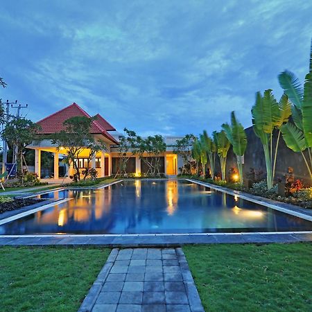 Taman Ayu Town House Aparthotel Legian  Exterior photo