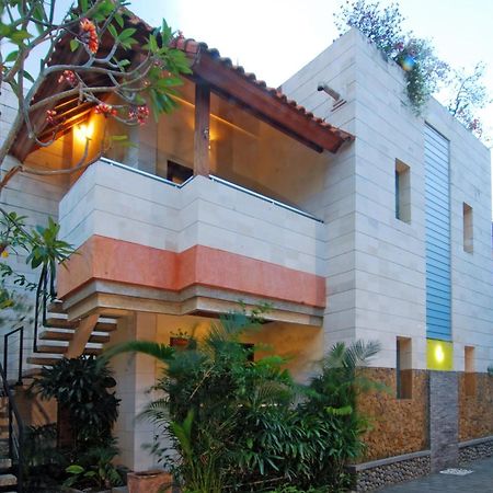 Taman Ayu Town House Aparthotel Legian  Exterior photo