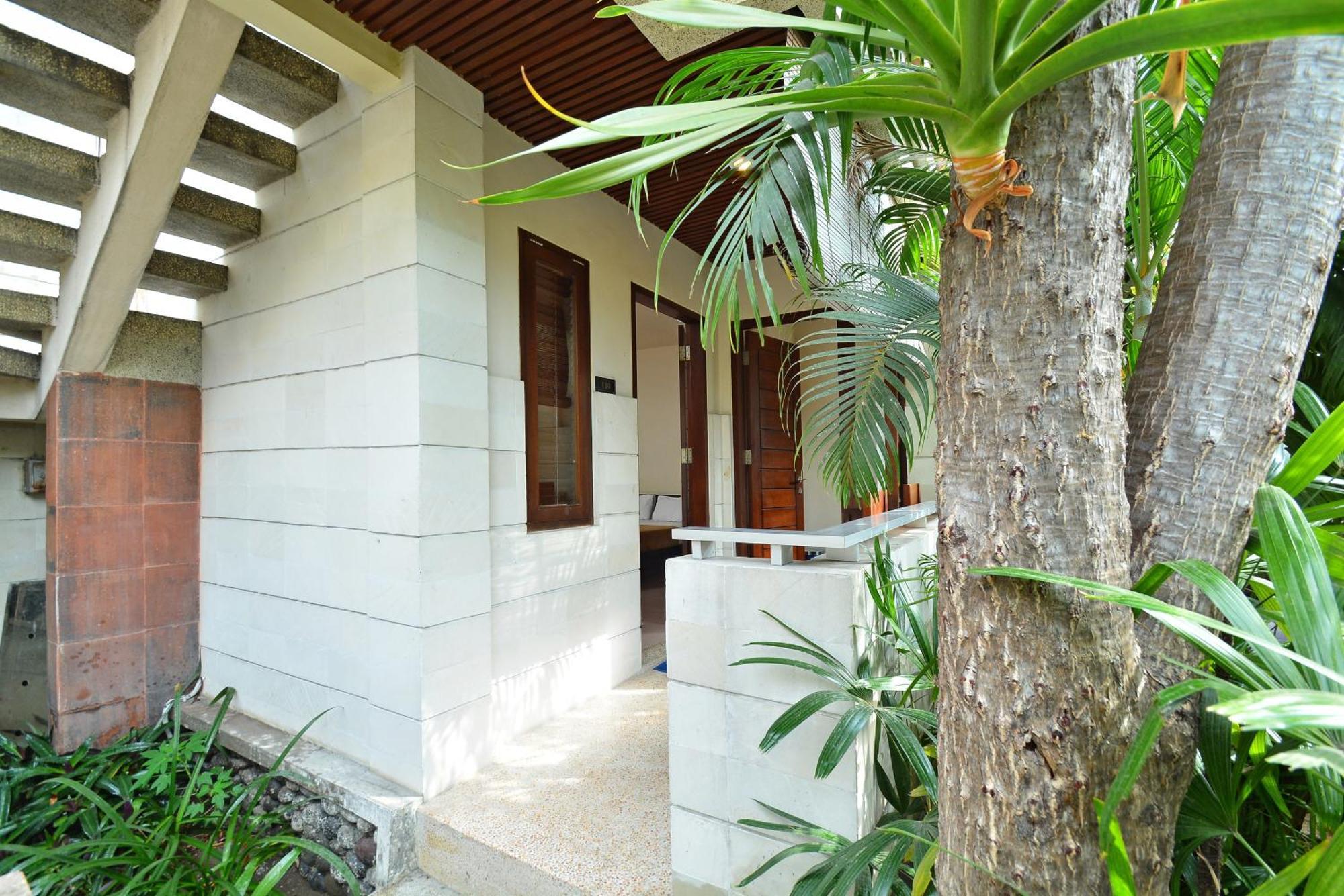 Taman Ayu Town House Aparthotel Legian  Room photo