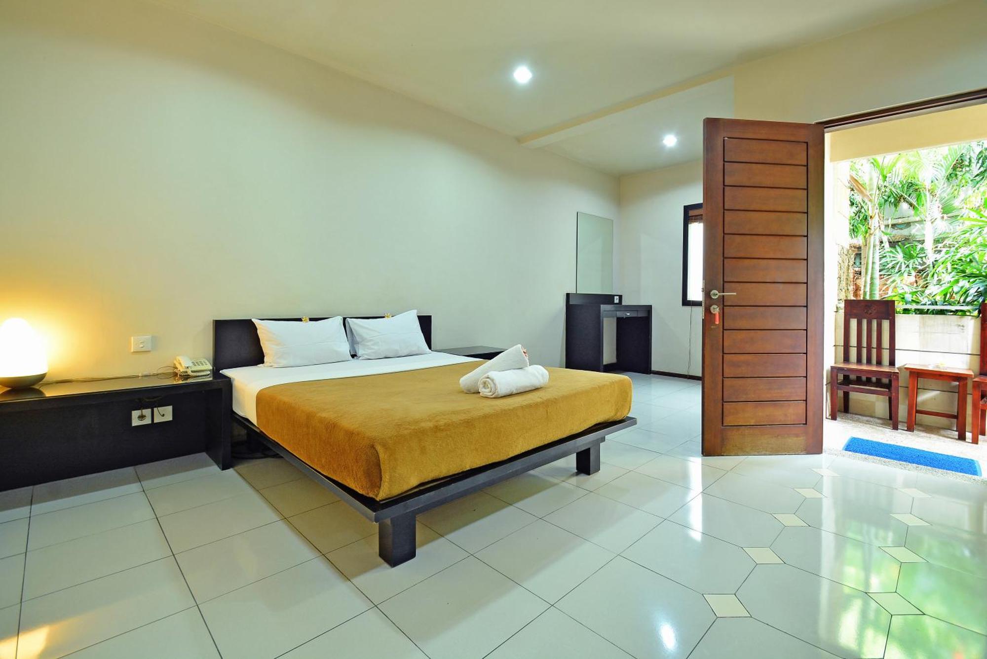 Taman Ayu Town House Aparthotel Legian  Room photo