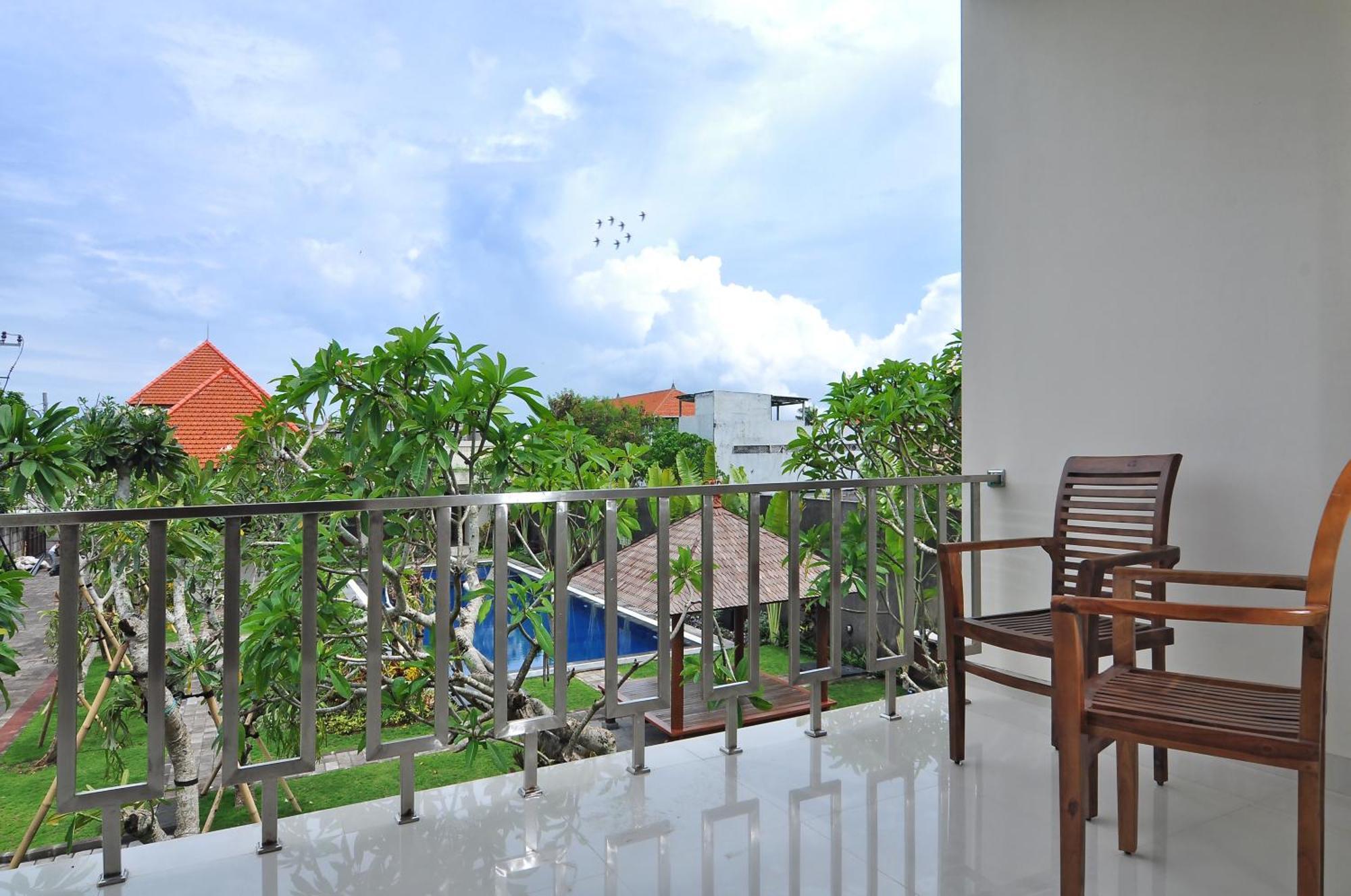 Taman Ayu Town House Aparthotel Legian  Exterior photo