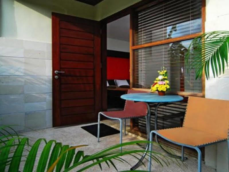 Taman Ayu Town House Aparthotel Legian  Exterior photo